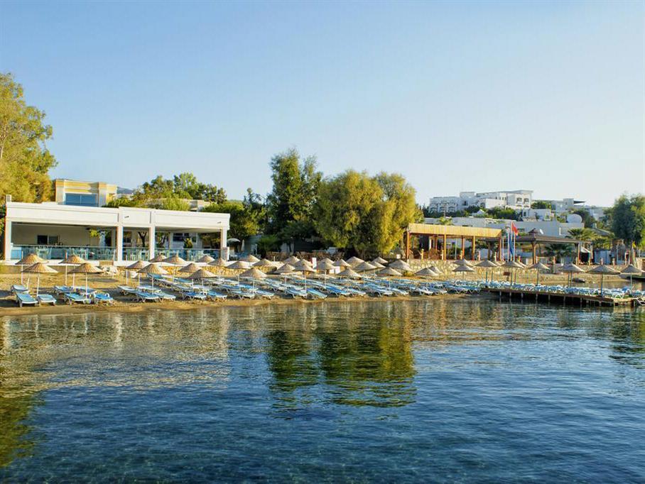 גומבט Breeze Beach Hotel By Prestij מראה חיצוני תמונה
